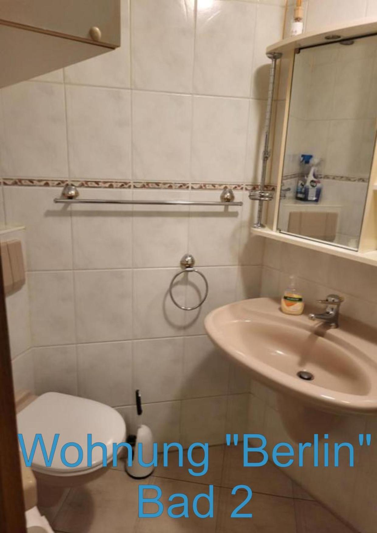 Fawiga Monteurwohnung Karben Bagian luar foto